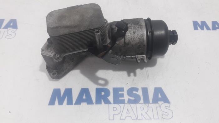 Gebrauchte Ölfilterhalter Citroen Berlingo 1.6 Hdi 16V 90 Preis € 60,50 Mit Mehrwertsteuer angeboten von Maresia Parts