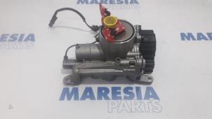 Usagé Pompe à huile Peugeot 3008 I (0U/HU) 1.6 VTI 16V Prix € 157,50 Règlement à la marge proposé par Maresia Parts