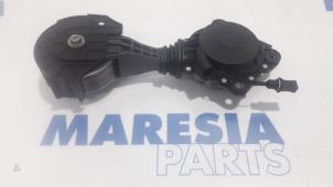 Used Timing belt tensioner Peugeot 3008 I (0U/HU) 1.6 VTI 16V Price € 25,00 Margin scheme offered by Maresia Parts
