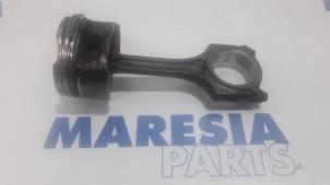 Used Piston Peugeot 3008 I (0U/HU) 1.6 VTI 16V Price € 50,00 Margin scheme offered by Maresia Parts