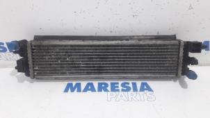 Used Radiator Peugeot 508 (8D) 2.0 Hybrid4 16V Price € 75,00 Margin scheme offered by Maresia Parts
