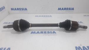 Used Front drive shaft, left Opel Movano 2.3 CDTi 16V FWD Price € 210,00 Margin scheme offered by Maresia Parts