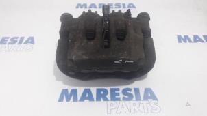 Used Front brake calliper, left Opel Movano 2.3 CDTi 16V FWD Price € 75,00 Margin scheme offered by Maresia Parts