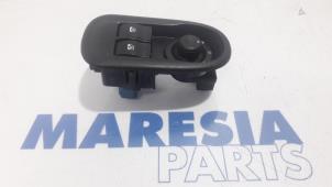 Used Multi-functional window switch Opel Movano 2.3 CDTi 16V FWD Price € 45,00 Margin scheme offered by Maresia Parts