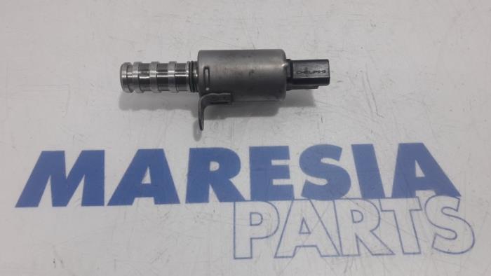 Begagnade Kamaxelsensor Citroen DS3 (SA) 1.2 12V PureTech 82 Pris € 29,99 Marginaltabell erbjuds av Maresia Parts