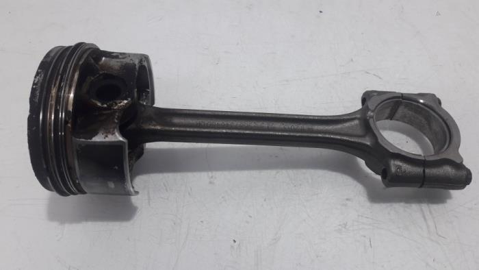 Connecting rod Citroen DS3 1.2 12V PureTech 82 - 9687346480 HMZHM01