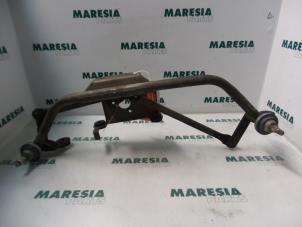 Used Wiper mechanism Fiat Scudo (220Z) 1.9 TD Price € 48,40 Inclusive VAT offered by Maresia Parts