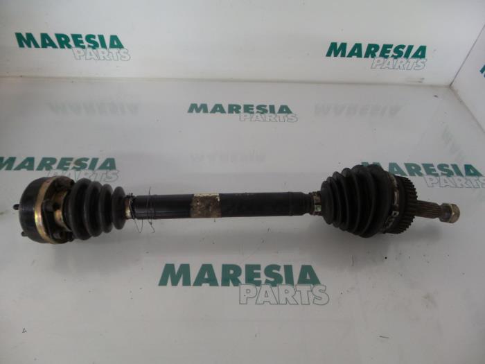 Gebrauchte Antriebswelle links vorne Renault Laguna I (B56) 2.0 Preis € 35,00 Margenregelung angeboten von Maresia Parts