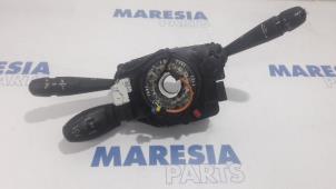Używane Przelacznik Combi kolumny kierownicy Peugeot 208 I (CA/CC/CK/CL) 1.2 Vti 12V PureTech 82 Cena € 157,50 Procedura marży oferowane przez Maresia Parts