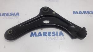 Used Front lower wishbone, right Peugeot 2008 (CU) 1.2 Vti 12V PureTech 82 Price € 40,00 Margin scheme offered by Maresia Parts