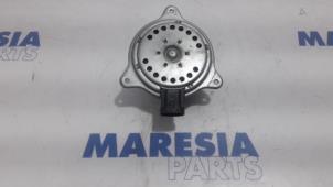 Used Fan motor Peugeot 208 I (CA/CC/CK/CL) 1.2 Vti 12V PureTech 82 Price € 40,00 Margin scheme offered by Maresia Parts
