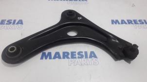 Used Front lower wishbone, right Peugeot 208 I (CA/CC/CK/CL) 1.2 Vti 12V PureTech 82 Price € 25,00 Margin scheme offered by Maresia Parts