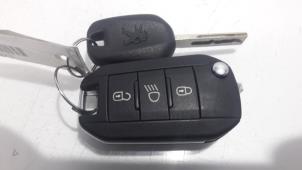 Engine management computer from a Peugeot 2008 (CU) 1.2 Vti 12V PureTech 82 2017