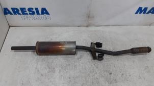 Used Exhaust middle silencer Peugeot 2008 (CU) 1.2 Vti 12V PureTech 82 Price € 95,00 Margin scheme offered by Maresia Parts