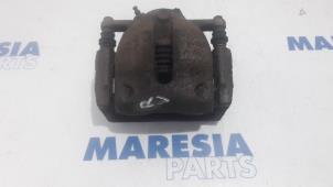 Used Front brake calliper, right Renault Kangoo Express (FW) 1.5 dCi 70 Price € 60,50 Inclusive VAT offered by Maresia Parts