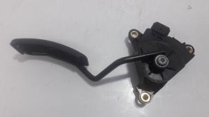 Gaspedalposition Sensor van een Renault Kangoo Express (FW) 1.5 dCi 70 2008