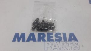 Used Tappet Fiat Doblo (263) 1.3 D Multijet Price € 18,15 Inclusive VAT offered by Maresia Parts