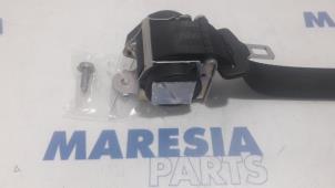 Usagé Ceinture de sécurité arrière gauche Peugeot 508 (8D) 1.6 HDiF 16V Prix € 25,00 Règlement à la marge proposé par Maresia Parts