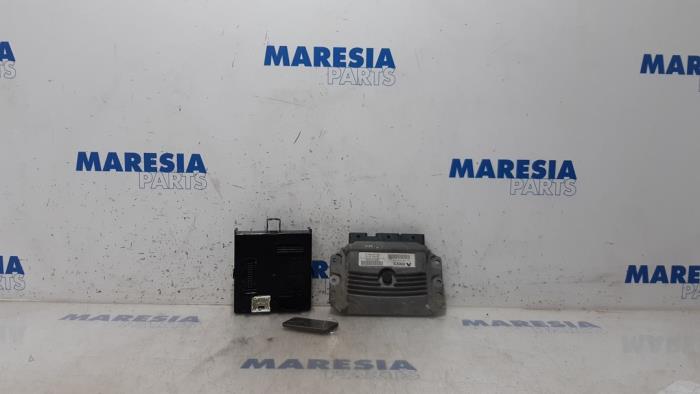 Used Engine management computer Renault Espace (JK) 2.0 16V Turbo Price € 315,00 Margin scheme offered by Maresia Parts