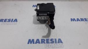 Used ABS pump Peugeot 308 SW (4E/H) 1.6 HDi 16V FAP Price € 131,25 Margin scheme offered by Maresia Parts