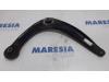Front lower wishbone, right from a Peugeot 308 SW (4E/H), 2007 / 2014 1.6 HDi 16V FAP, Combi/o, 4-dr, Diesel, 1.560cc, 82kW (111pk), FWD, DV6C; 9HR, 2009-12 / 2014-10, 4E9HR; 4H9HR 2011