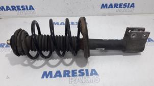 Used Front shock absorber rod, left Peugeot 307 Break (3E) 1.6 HDiF 110 16V Price € 30,00 Margin scheme offered by Maresia Parts