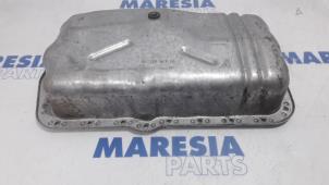 Used Sump Renault Laguna II Grandtour (KG) 2.2 dCi 150 16V Price € 30,00 Margin scheme offered by Maresia Parts