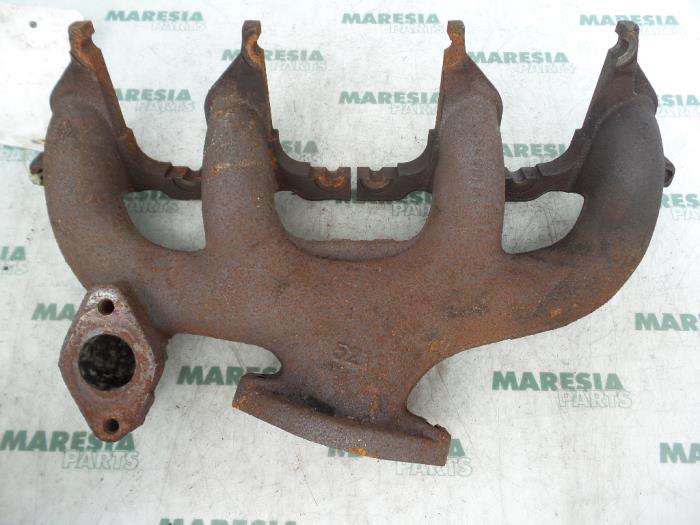 Gebrauchte Abgaskrümmer Renault Kangoo (KC) 1.9 D 55 Preis € 48,40 Mit Mehrwertsteuer angeboten von Maresia Parts