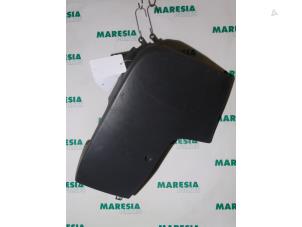 Used Rear bumper component, left Renault Trafic New (FL) 1.9 dCi 100 16V Price € 35,00 Margin scheme offered by Maresia Parts