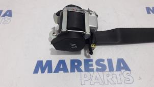 Usagé Ceinture de sécurité avant gauche Peugeot 308 SW (4E/H) 1.6 HDi 16V FAP Prix € 131,25 Règlement à la marge proposé par Maresia Parts