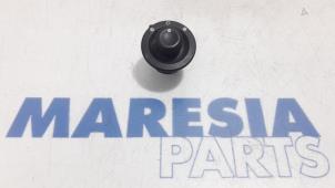 Used Mirror switch Renault Kangoo Express (FW) 1.5 dCi 75 Price € 24,20 Inclusive VAT offered by Maresia Parts