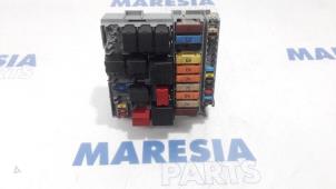 Used Fuse box Lancia Delta (844) 1.6 D Multijet 16V 120 Price € 60,00 Margin scheme offered by Maresia Parts