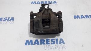 Used Front brake calliper, right Fiat Punto Evo (199) 1.3 JTD Multijet 85 16V Euro 5 Price € 30,00 Margin scheme offered by Maresia Parts