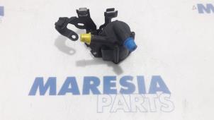 Used Water pump Peugeot 308 (4A/C) 1.6 16V THP Autom. Price € 75,00 Margin scheme offered by Maresia Parts