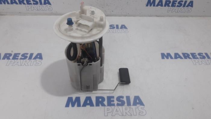 Gebrauchte Kraftstoffpumpe Elektrisch Lancia Delta (844) 1.6 D Multijet 16V 120 Preis € 50,00 Margenregelung angeboten von Maresia Parts