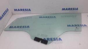 Usagé Vitre avant gauche Lancia Delta (844) 1.6 D Multijet 16V 120 Prix € 35,00 Règlement à la marge proposé par Maresia Parts