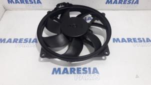 Used Fan motor Renault Scénic III (JZ) 1.2 16V TCe 115 Energy Price € 50,00 Margin scheme offered by Maresia Parts