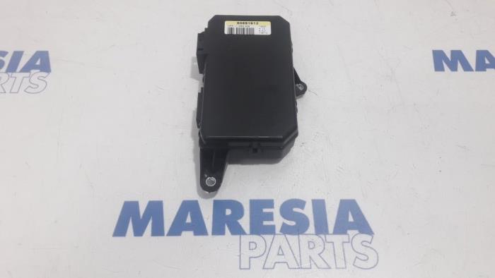 Usagé Ordinateur divers Alfa Romeo 159 Sportwagon (939BX) 2.4 JTDm 20V Prix € 50,00 Règlement à la marge proposé par Maresia Parts