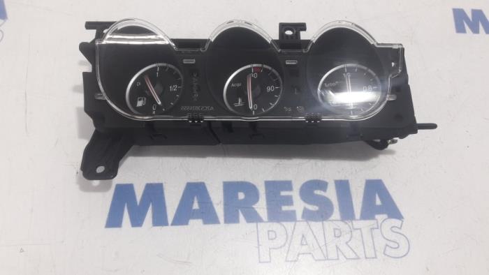 Usagé Affichage intérieur Alfa Romeo 159 Sportwagon (939BX) 2.4 JTDm 20V Prix € 50,00 Règlement à la marge proposé par Maresia Parts