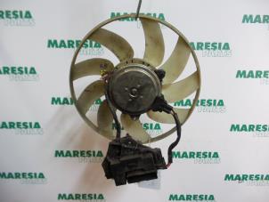 Używane Silnik wentylatora Fiat Croma (194) 1.9 JTD Multijet 16V Cena € 75,00 Procedura marży oferowane przez Maresia Parts