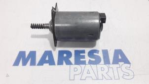 Używane Regulacja walka rozrzadu Peugeot 5008 I (0A/0E) 1.6 VTI 16V Cena € 40,00 Procedura marży oferowane przez Maresia Parts
