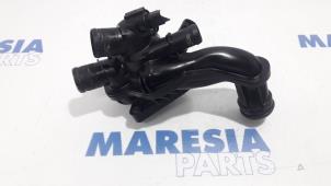Used Thermostat housing Peugeot 5008 I (0A/0E) 1.6 VTI 16V Price € 50,00 Margin scheme offered by Maresia Parts