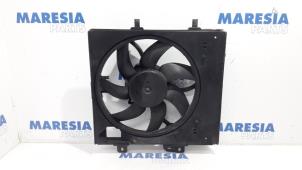 Usagé Ventilateur moteur Citroen C3 (SC) 1.2 VTi 82 12V Prix € 40,00 Règlement à la marge proposé par Maresia Parts