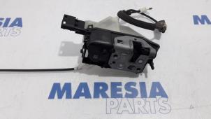 Used Front door lock mechanism 4-door, right Citroen C3 (SC) 1.2 VTi 82 12V Price € 25,00 Margin scheme offered by Maresia Parts