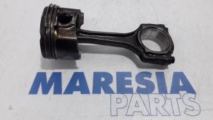 Used Piston Fiat Punto Evo (199) 1.4 16V Abarth Price € 50,00 Margin scheme offered by Maresia Parts