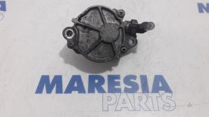 Used Vacuum pump (diesel) Citroen C4 Berline (LC) 1.6 HDi 16V Price € 50,00 Margin scheme offered by Maresia Parts
