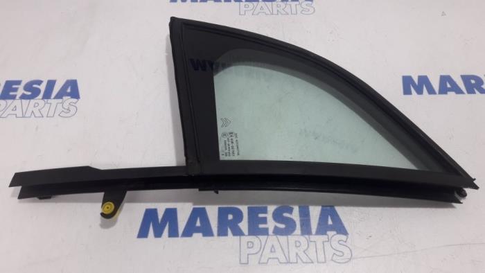 Usados Ventanilla triangular izquierda delante Citroen DS3 (SA) 1.6 16V VTS THP 155 Precio € 40,00 Norma de margen ofrecido por Maresia Parts