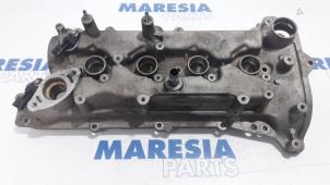 Używane Pokrywa zaworów Renault Megane IV (RFBB) 1.2 Energy TCE 130 Cena € 60,00 Procedura marży oferowane przez Maresia Parts