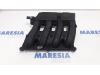 Intake manifold from a Renault Trafic New (JL), Bus, 2001 / 2015 2008