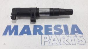 Used Pen ignition coil Renault Trafic New (JL) Price € 30,00 Margin scheme offered by Maresia Parts